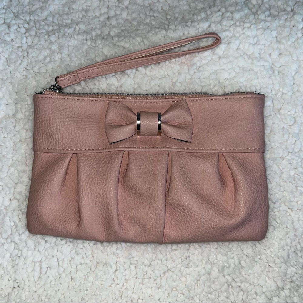 Elegant Pink Clutch with Bow Accent